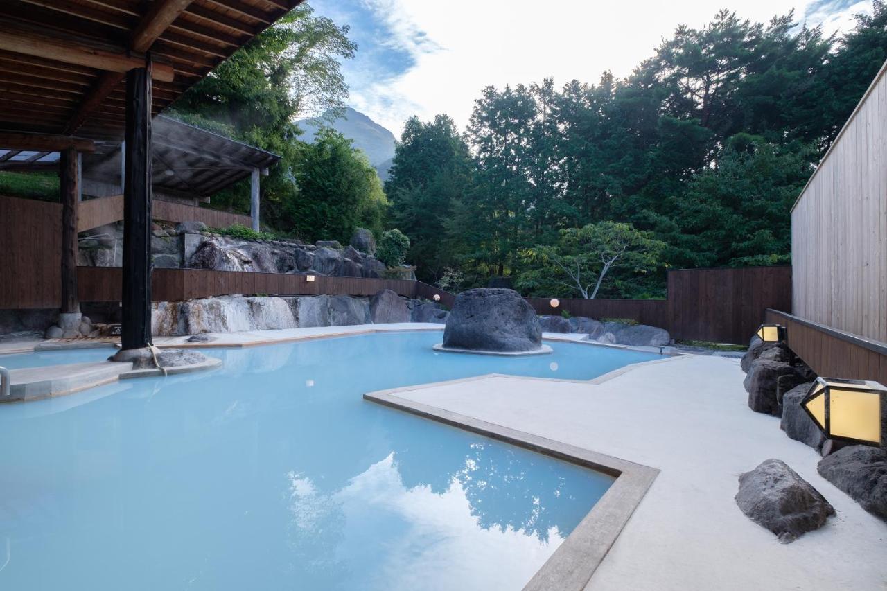 Yufuin Onsen Tsukanoma Luaran gambar