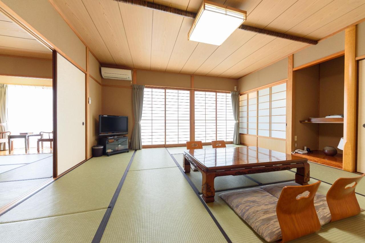 Yufuin Onsen Tsukanoma Bilik gambar