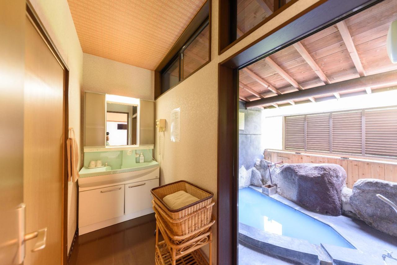 Yufuin Onsen Tsukanoma Bilik gambar