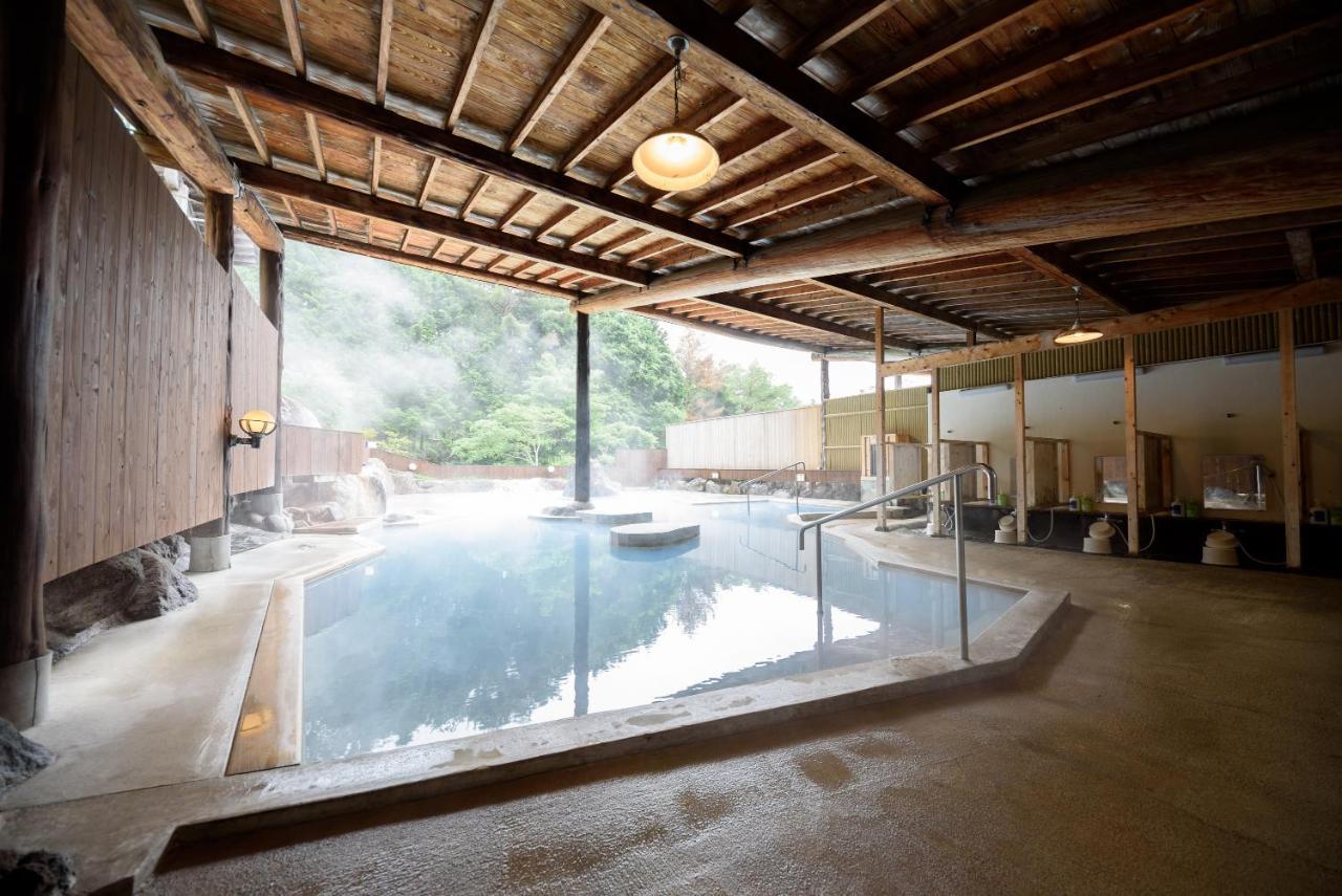Yufuin Onsen Tsukanoma Luaran gambar