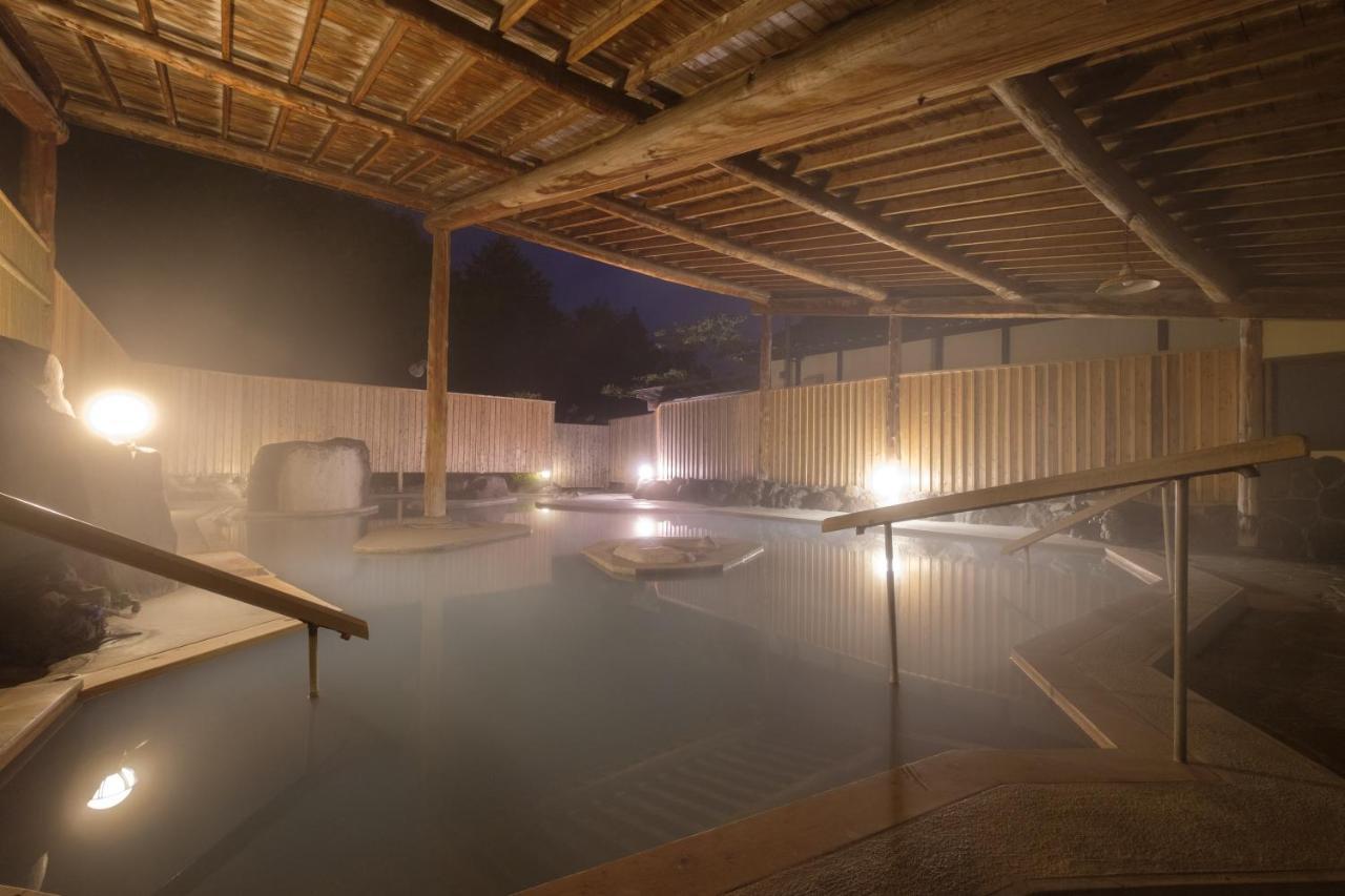 Yufuin Onsen Tsukanoma Luaran gambar