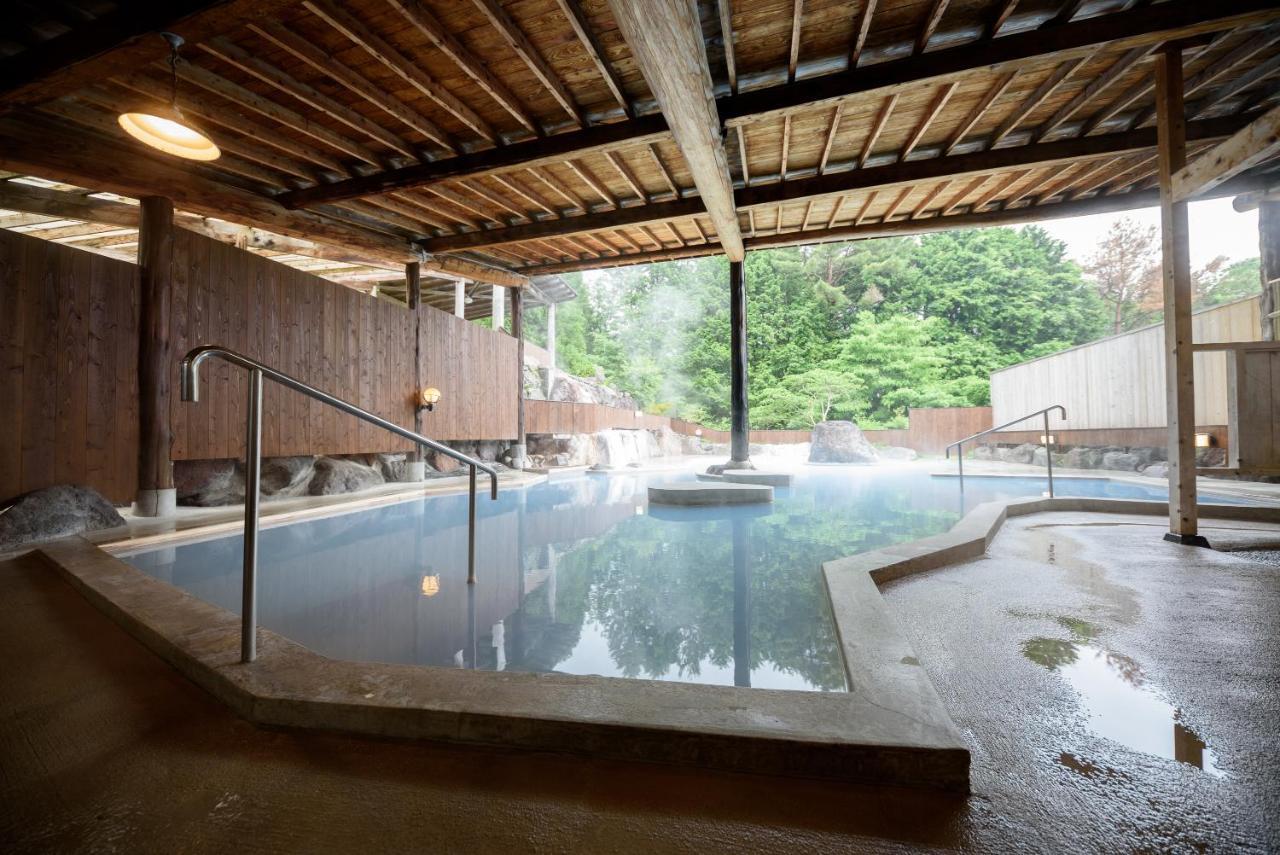 Yufuin Onsen Tsukanoma Luaran gambar